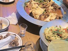 -俭寨大盘鸡·手抓肉·烧烤新疆菜(乌苏路店)