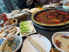 -一斗火锅·招财羊毛肚(北温泉九号店)