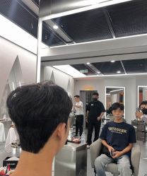 -艾美A·M Hair Salon