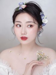 -洋洋婚纱品牌集合店