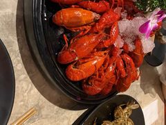 -沪小胖小龙虾(淮海中路旗舰店)