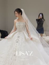 -Renee芮亦婚纱(原丽莎)