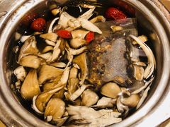 藏茶舞茸锅-一叶一世界•素食餐厅(新光天地店)