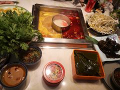 -焱三乐四川火锅店(经纬街店)