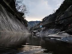 -燕子河大峡谷天坑仙境