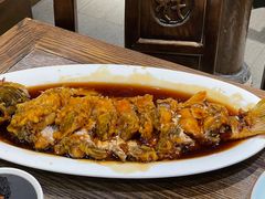 糖醋鲤鱼-魁盛居百年鲁菜馆(县西巷店)
