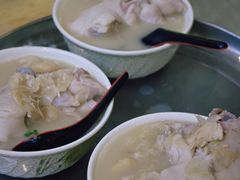 -雷祖芳老妈蹄花店