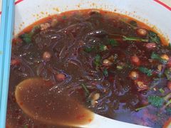 -小杨生煎(金山百联购物中心3楼店)