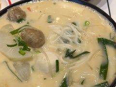 -肥汁米蘭香港米线(长宁来福士店)