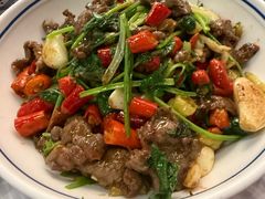 -耙吉吉川味小酒馆(本地人回头店)