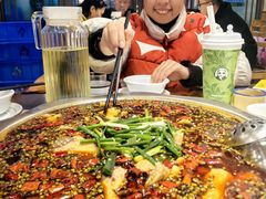 -乡土特色.冷锅鱼.牦牛肉汤锅