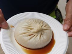 蟹黄灌汤包-绿波廊七号(豫园新路店)