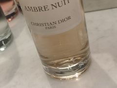 -Dior迪奥(上海世茂广场店)