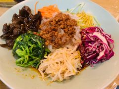 -山楂树融合菜餐厅