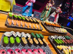 -四海一家自助餐(益田假日广场店)