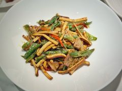-滩外滩·本帮江浙菜(新天地店)