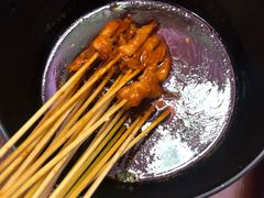 -虾弄弄海派小龙虾·牛羊蝎子火锅