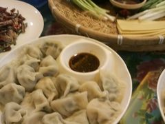 -闯关东东北农家菜(崂山石老人店)