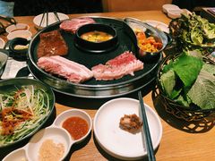 -江南猪肉商会无限续吃(弘大店)