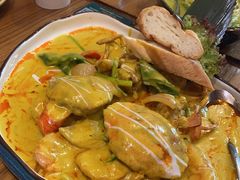 -泰堤坊(淡水体育馆店)