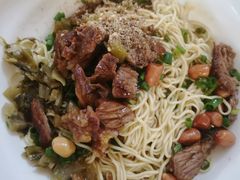 牛腩腌面-阿阳牛腩腌面店