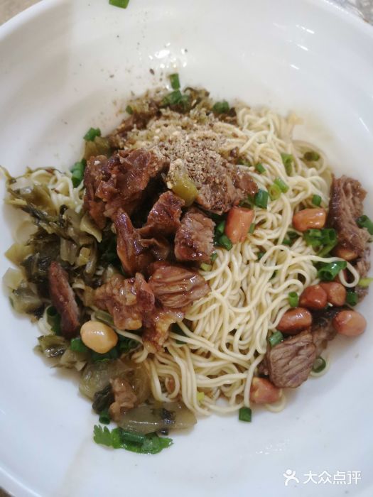 阿阳牛腩腌面店牛腩腌面图片