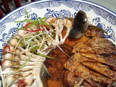 -梓檚中餐厅湖北菜小龙虾武昌鱼排骨藕汤(黄鹤楼店)