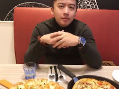 -必胜客(威高广场店)