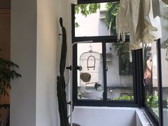 -默迹咖啡馆
