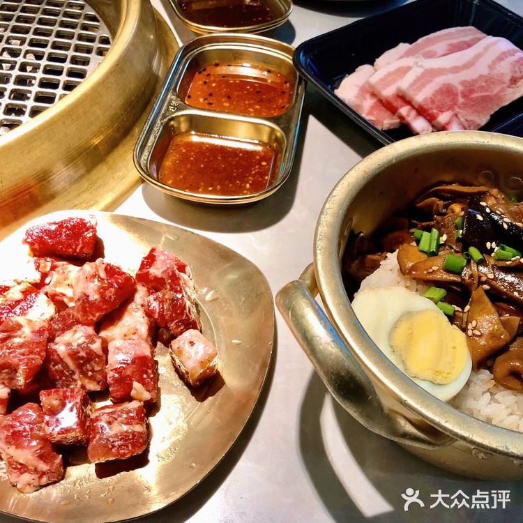  福州美食| 冰棒自助无限吃的滋滋牛烤肉[加油]