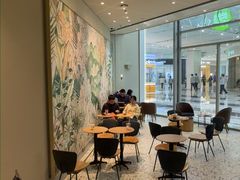 -星巴克(平湖万达广场店)