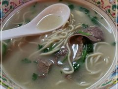 -金杨拉面王小吃面馆·牛三宝面·红烧牛肉粉