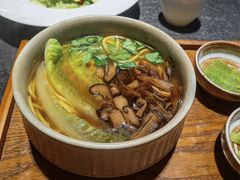 菌汤素面-安多素食(广仁寺路店)