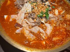 -张翻越·川渝冒菜·武汉黑鸭煲(城北万象城店)