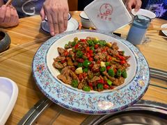 -茅台镇网红溶洞餐厅·茅帮菜馆