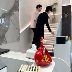 -LJOY丽锦造型·烫发染发