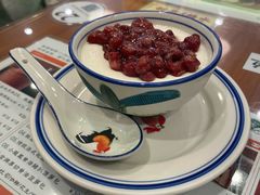 红豆双皮奶-小龍鳳餐室(番禺路店)