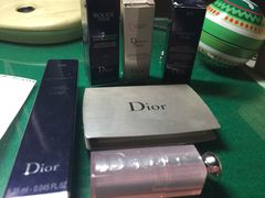 -DIOR迪奥(德基广场女装店)