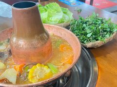 -岳记兴隆·青城腊排铜火锅(融创店)