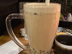 大红袍珍珠奶茶-湊湊火锅·茶憩(杭州湖滨银泰in77店)