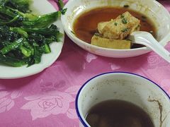 -莲湖山庄