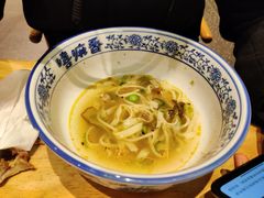 -嘻小北·兰州清汤牛肉面(南翔印象城MEGA店)