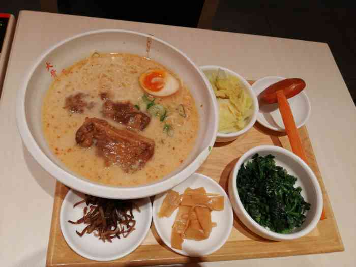 味千拉面(大连安盛店)-"点餐前要的 味千招牌拉面 ,等团购码交易.