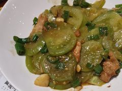 -黄泥岗·地道湖北菜(奥特莱斯店)