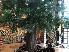 -钟书阁(松江泰晤士小镇店)