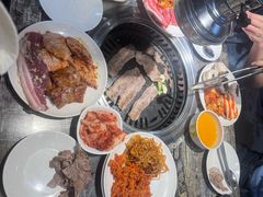 -33韩式自助烧烤(环城南路店)