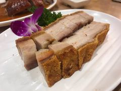 烧肉-香港深井掂檔烧鹅茶餐厅(海韵城店)