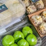 花卷上满满的肉沫拿到了刚出炉的！