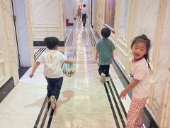 -皇马纯KTV·量贩·聚会(民治店)