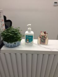 -苗方清颜·祛痘皮肤管理